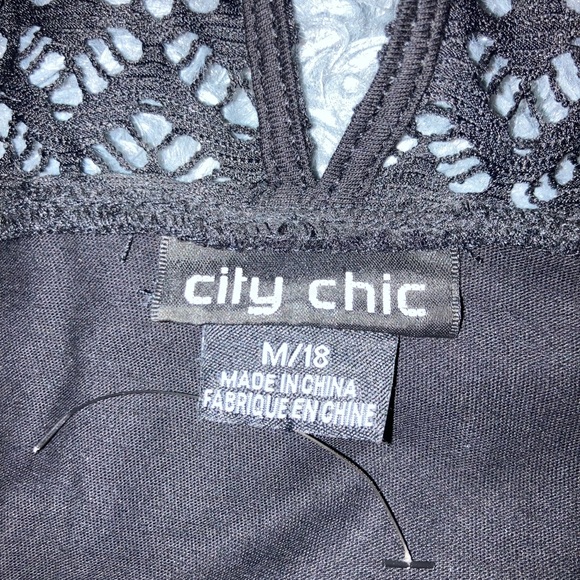 City Chic cold shoulder top size 18 new - Picture 2 of 2